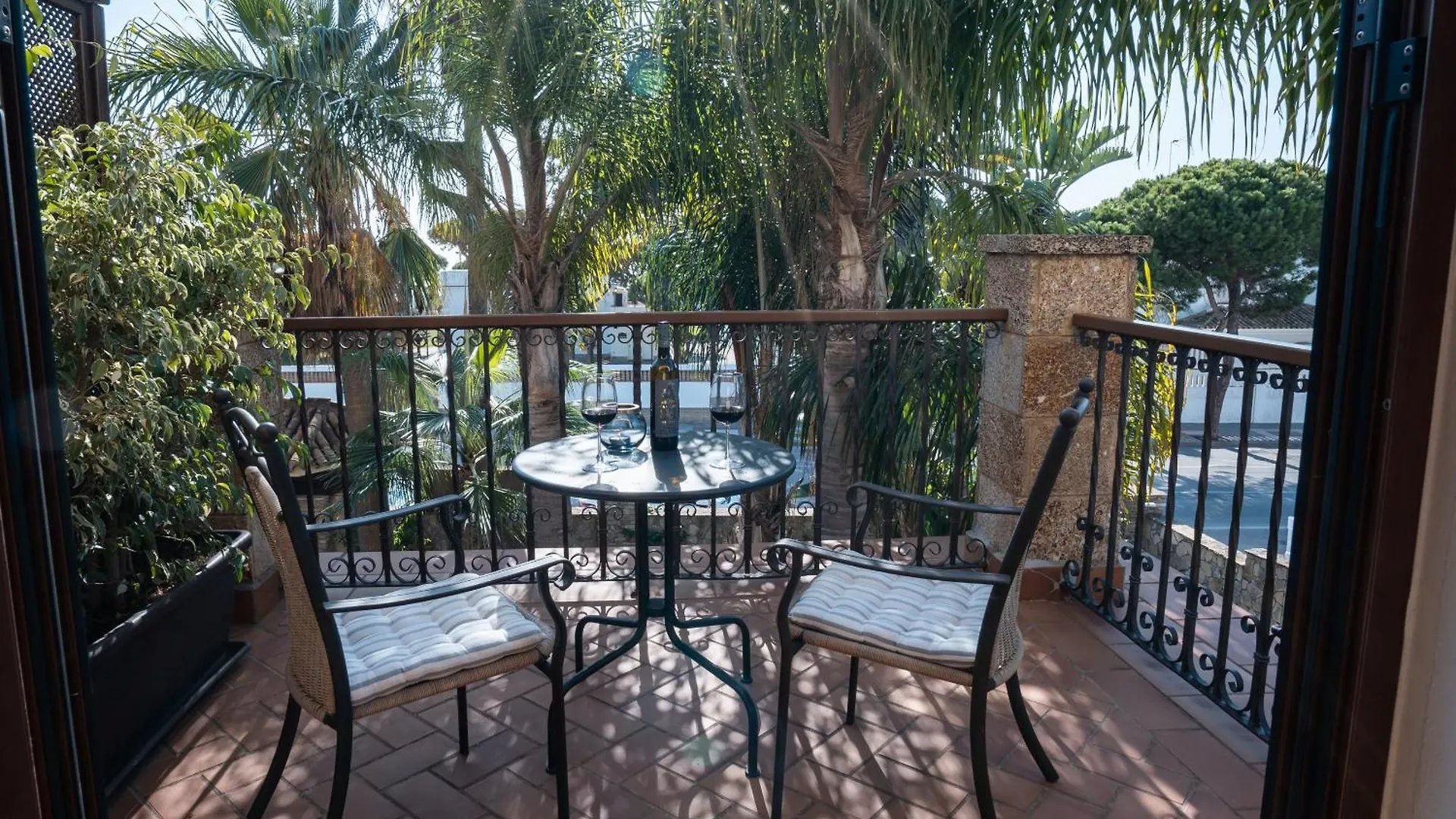 Hotel Azalea Playa Chiclana de la Frontera 2*,  Spain