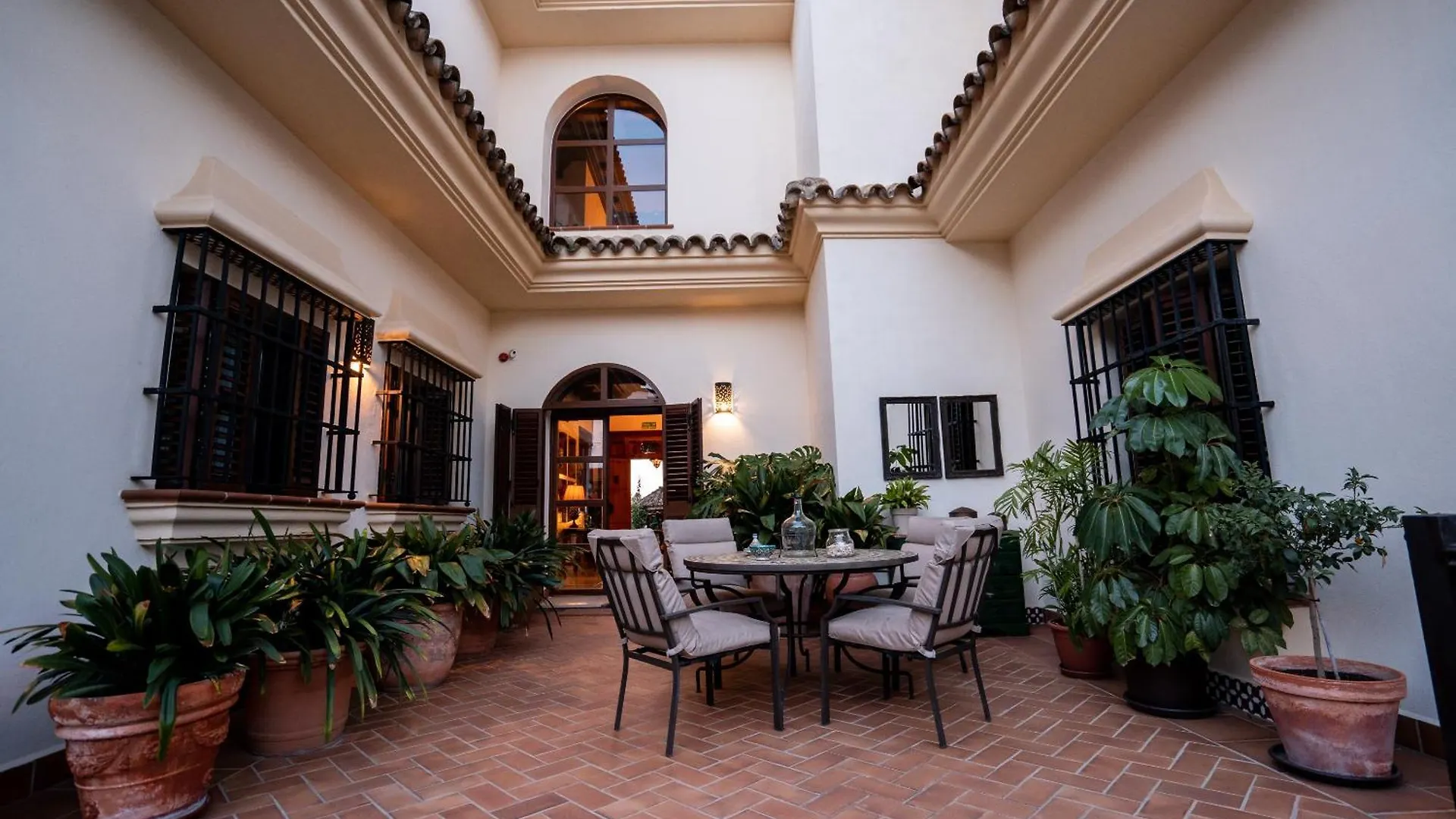 Hotel Azalea Playa Chiclana de la Frontera 2*,  Espagne